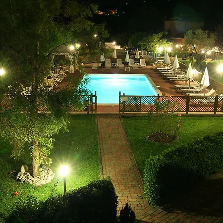 Apartahotel Fiocchi Arrone