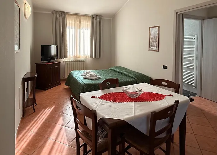 Aparthotel Fiocchi Arrone